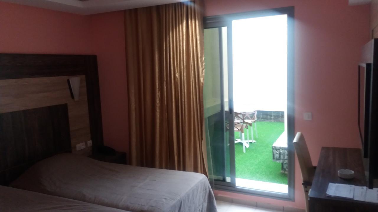 Hotel Matous Tunis Exteriör bild