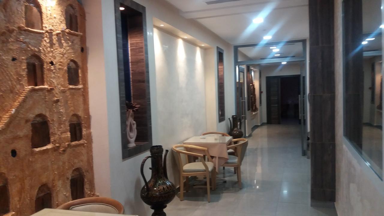 Hotel Matous Tunis Exteriör bild